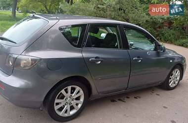 Хэтчбек Mazda 3 2006 в 
