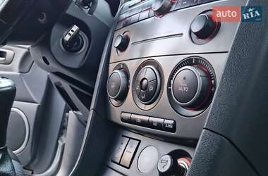Седан Mazda 3 2007 в 