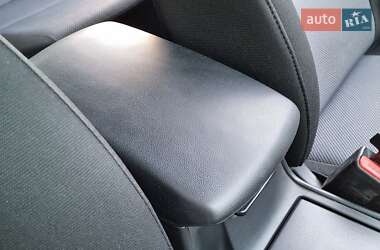 Седан Mazda 3 2007 в 