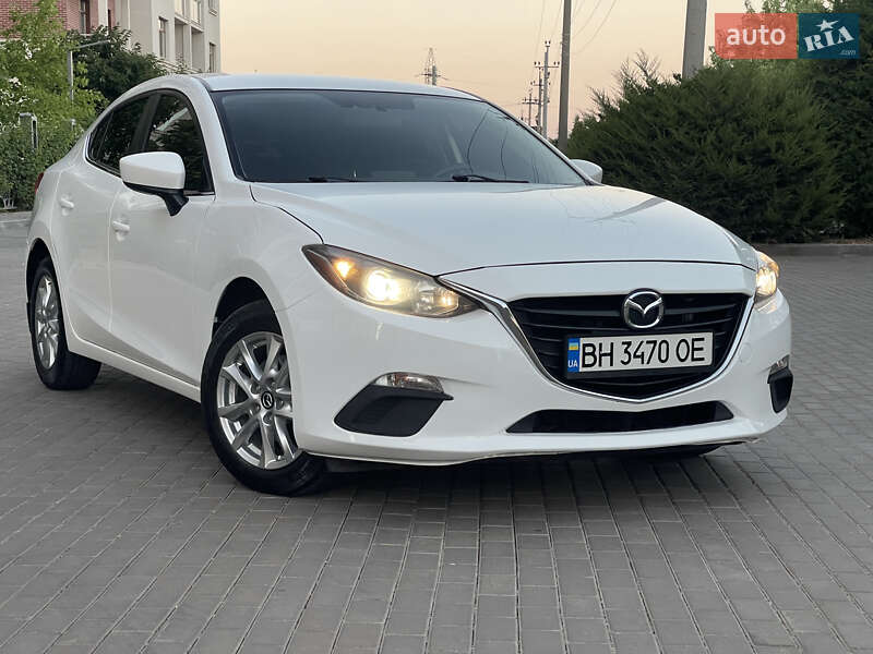 Mazda 3 2015