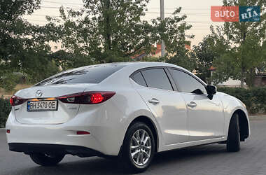 Седан Mazda 3 2015 в 