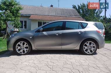 Хэтчбек Mazda 3 2010 в Черновцах