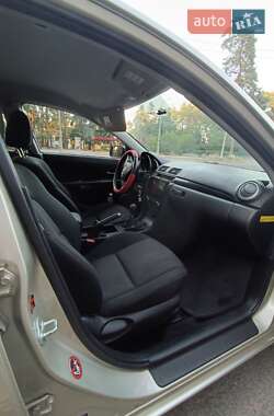 Хэтчбек Mazda 3 2007 в 