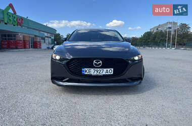 Седан Mazda 3 2022 в 