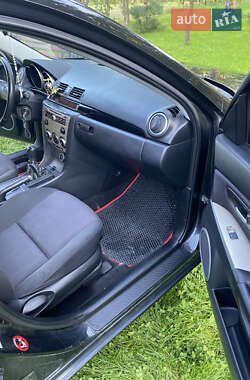 Хэтчбек Mazda 3 2007 в 