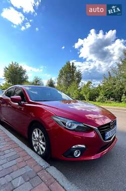 Седан Mazda 3 2016 в Києві