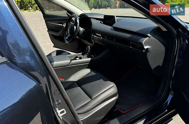 Седан Mazda 3 2019 в 