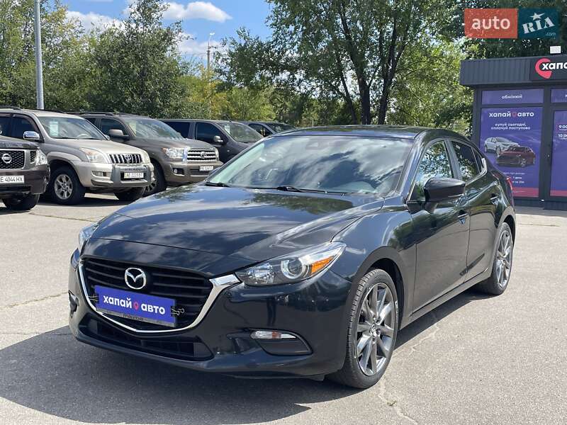 Mazda 3 2018