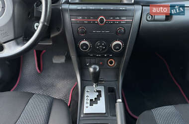 Хэтчбек Mazda 3 2004 в 
