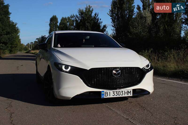 Хетчбек Mazda 3 2020 в Кременчуці фото 2 Хетчбек Mazda 3 2020 в Кременчуці