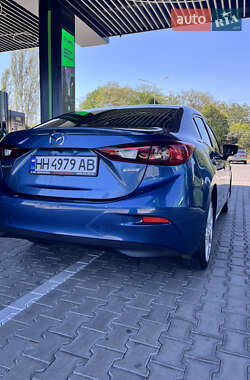 Седан Mazda 3 2018 в 