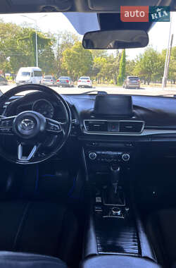 Седан Mazda 3 2018 в 