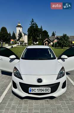 Седан Mazda 3 2012 в Львові