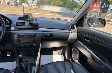 Хэтчбек Mazda 3 2007 в 