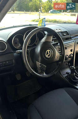 Хэтчбек Mazda 3 2007 в 