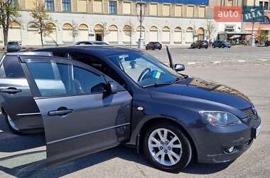 Хэтчбек Mazda 3 2006 в 