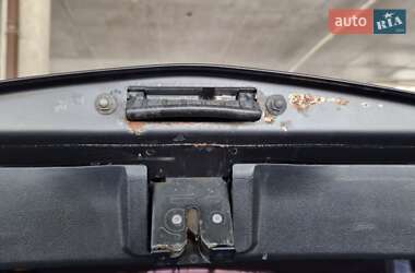 Хэтчбек Mazda 3 2006 в 
