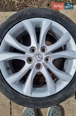 Седан Mazda 3 2012 в 