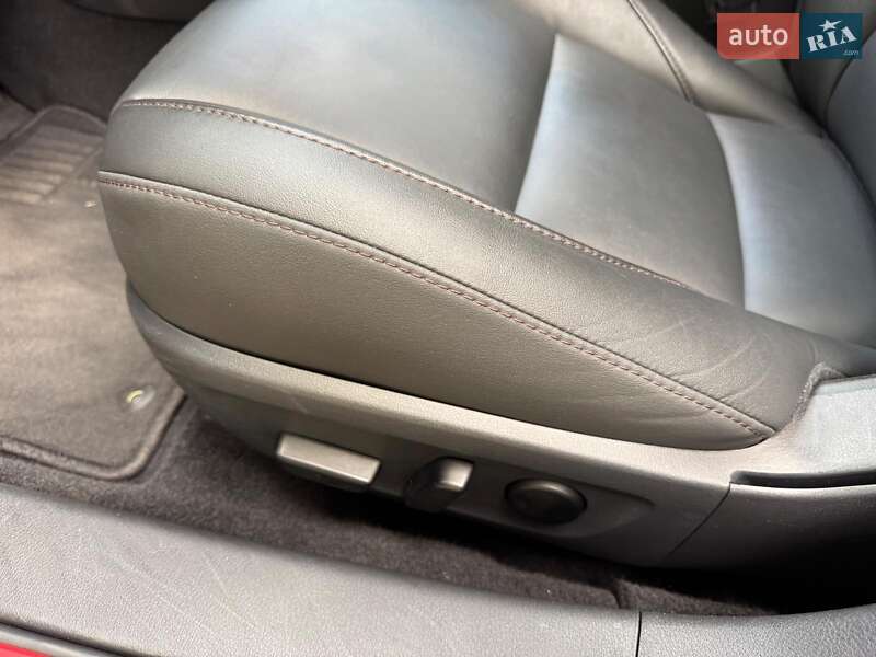 Седан Mazda 3 2020 в Киеве