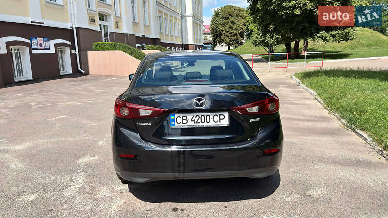 Седан Mazda 3 2017 в Киеве