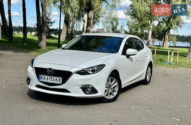 Седан Mazda 3 2015 в Києві