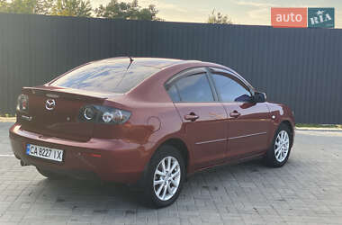 Седан Mazda 3 2008 в 