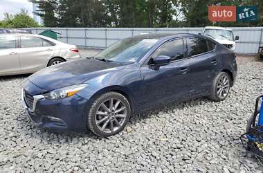 Mazda 3 2018