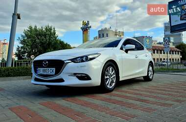 Седан Mazda 3 2017 в 