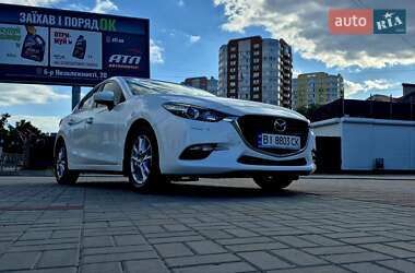 Седан Mazda 3 2017 в 