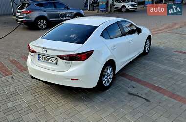 Седан Mazda 3 2017 в 