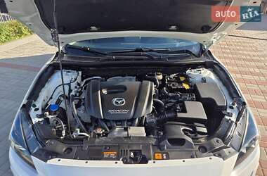 Седан Mazda 3 2017 в 
