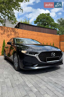 Седан Mazda 3 2019 в Киеве