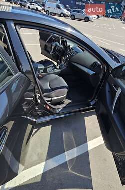 Хэтчбек Mazda 3 2010 в 