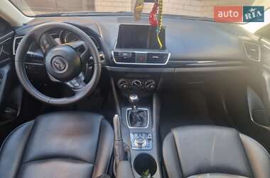 Хэтчбек Mazda 3 2014 в 