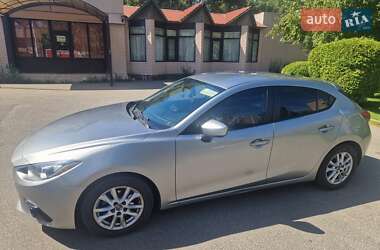 Хэтчбек Mazda 3 2014 в 