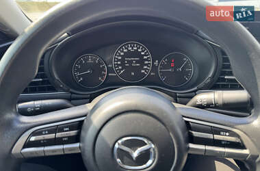 Седан Mazda 3 2019 в 