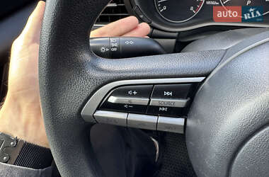 Седан Mazda 3 2019 в 