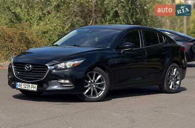 Седан Mazda 3 2017 в Кривому Розі
