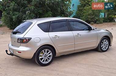Хэтчбек Mazda 3 2005 в 