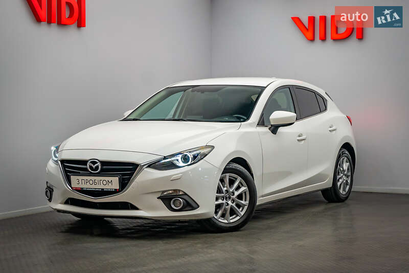 Mazda 3 2016