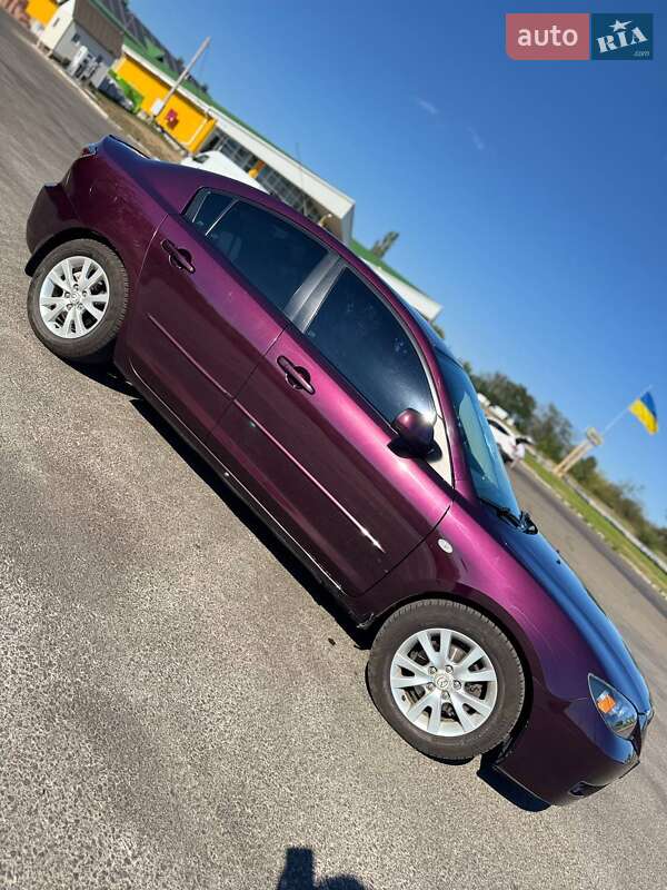 Седан Mazda 3 2008 в Южноукраинске