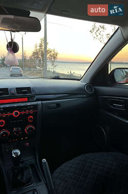Хэтчбек Mazda 3 2008 в 