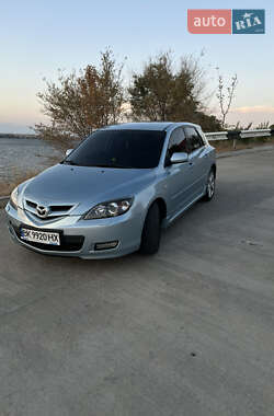 Хэтчбек Mazda 3 2006 в Николаеве