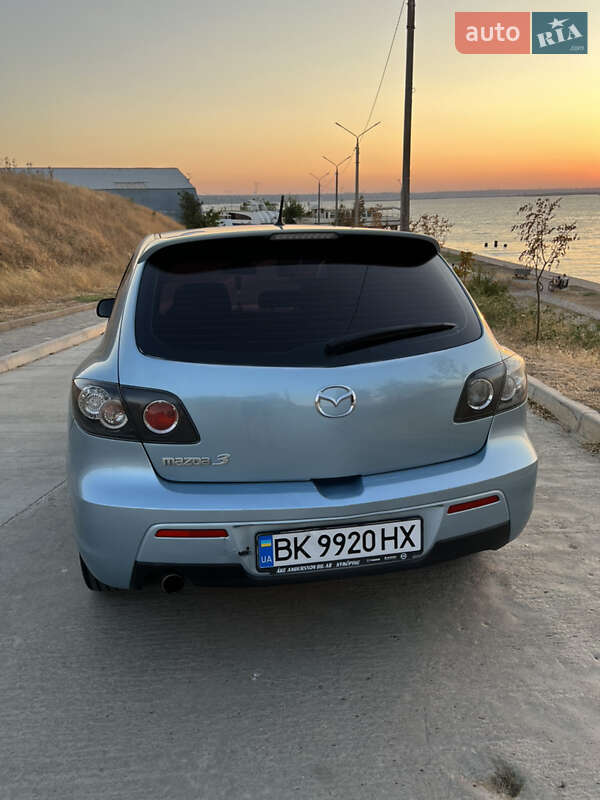 Хэтчбек Mazda 3 2006 в Николаеве