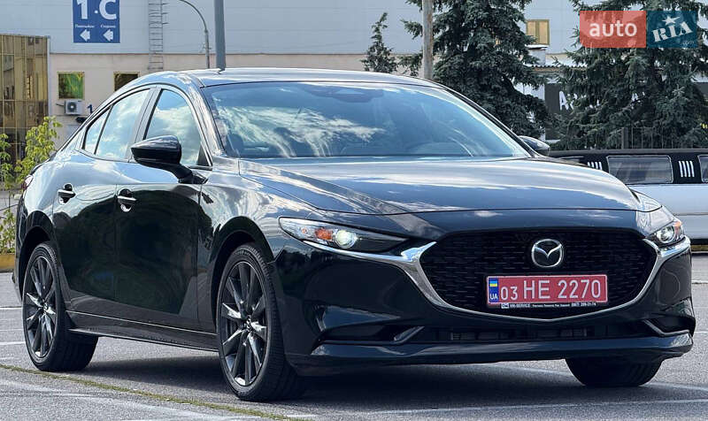 Седан Mazda 3 2024 в Киеве