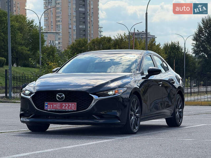 Седан Mazda 3 2024 в Киеве