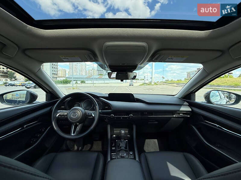Седан Mazda 3 2024 в Киеве