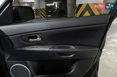 Хэтчбек Mazda 3 2007 в 