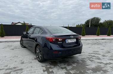 Седан Mazda 3 2018 в Львове