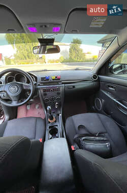 Хэтчбек Mazda 3 2007 в 